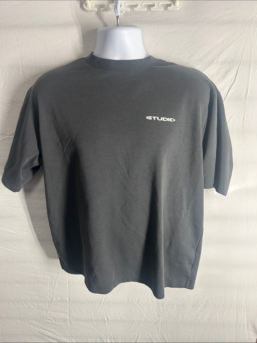 Studio Men's Short Sleeve Tee in Charcoal